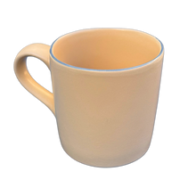 Laden Sie das Bild in den Galerie-Viewer, Kindertasse, Keramik, Pirat“ groß mit Wunschnamen - Jeder Name ist möglich!
