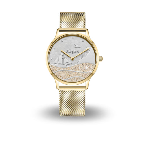 Goldene DUR Uhr „Strandwellen Rügen“ mit echtem Strandsand-Ziffernblatt, Motiv mit Wellen, Kreidefelsen, Möwe, Schiff und Schriftzug „Rügen“, 40 mm, Edelstahl Meshband