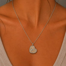Laden Sie das Bild in den Galerie-Viewer, DUR Schmuck: Kette "Heart", 25 mm, mit Strandsand/Crystal, Edelstahl, STN1006SA

