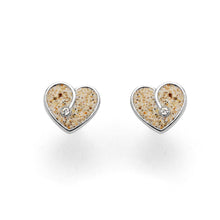 Laden Sie das Bild in den Galerie-Viewer, Ohrstecker Heart aus Edelstahl mit echtem Strandsand® und 1,5 mm Crystal von DUR (STE1003SA)
