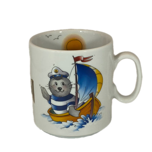 Tasse Porzellan Robbe „Seefahrer - Steg“ mit Wunschnamen - Jeder Name ist möglich!